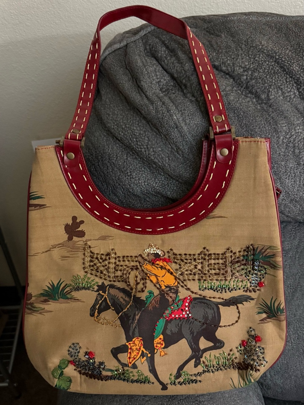 Embroidered Western Tote Shoulder Bag in Red and Tan - Picture 3 of 6